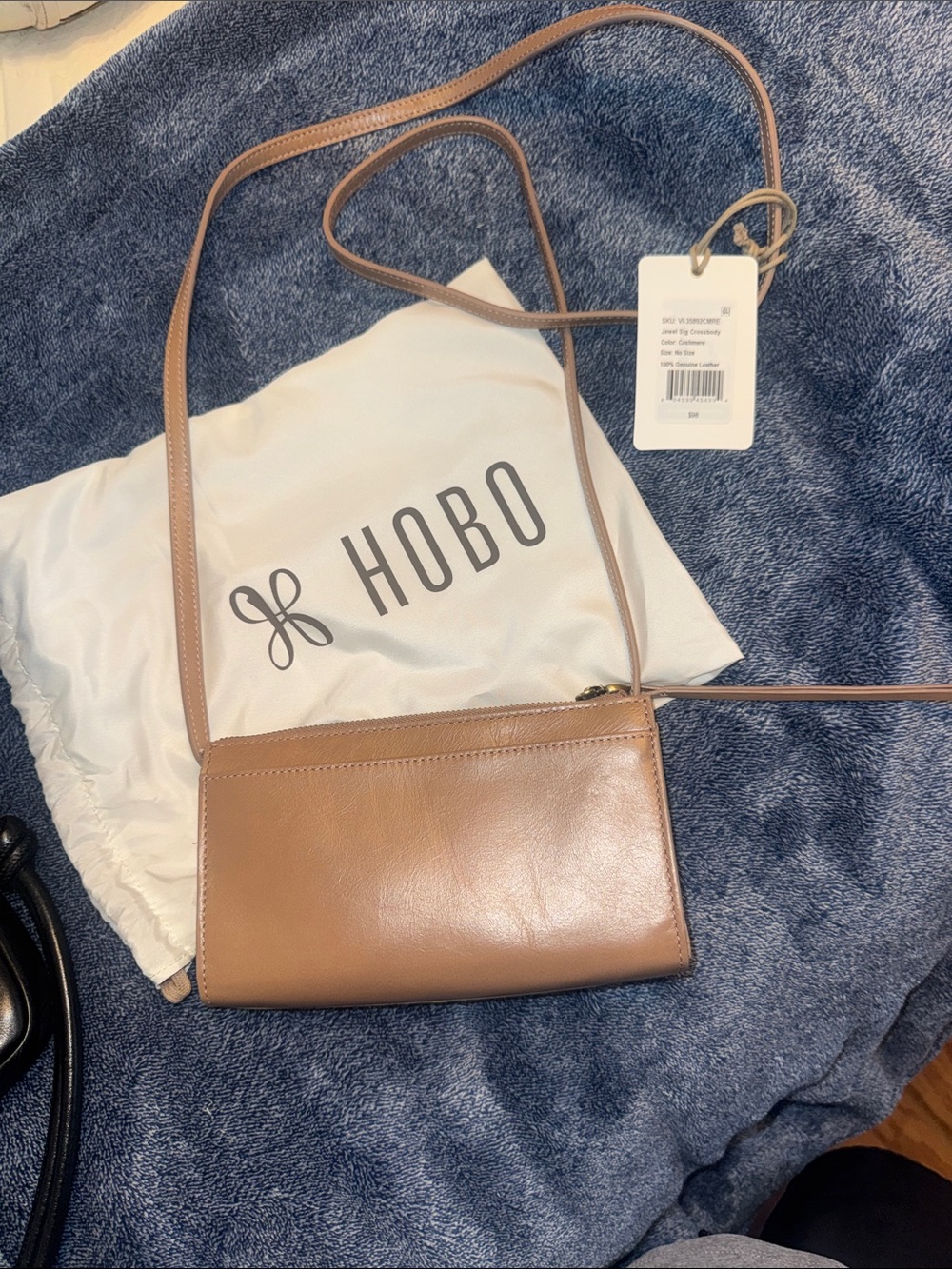 HOBO Beige/Tan Leather Crossbody Wallet